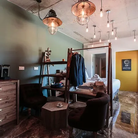 Talbot & Bons Flat * Gudja